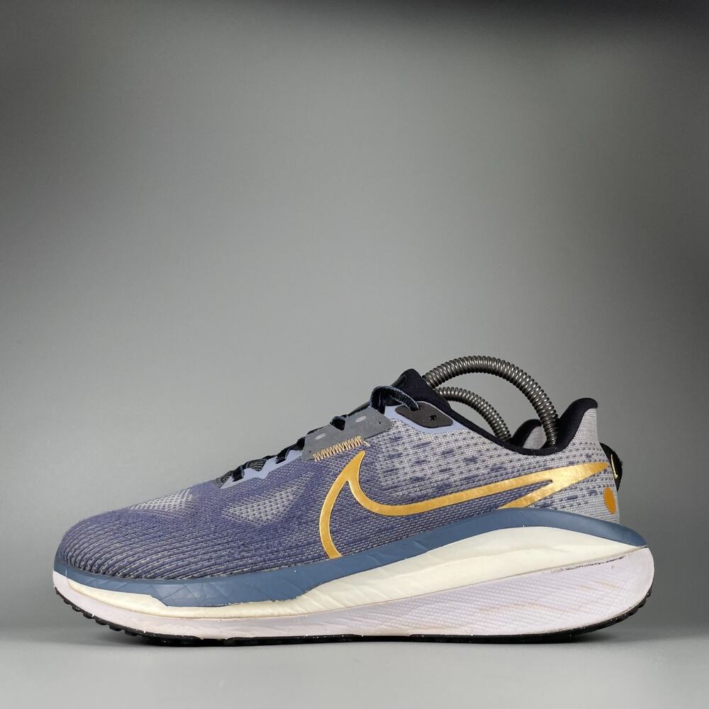 Nike Air Zoom Vomero 17 Women's Size 8 Blue Gold Athletic Running Shoes Sneakers